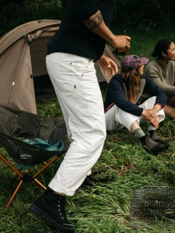 Fashion Finisterre Men's Basset Pant Ecru