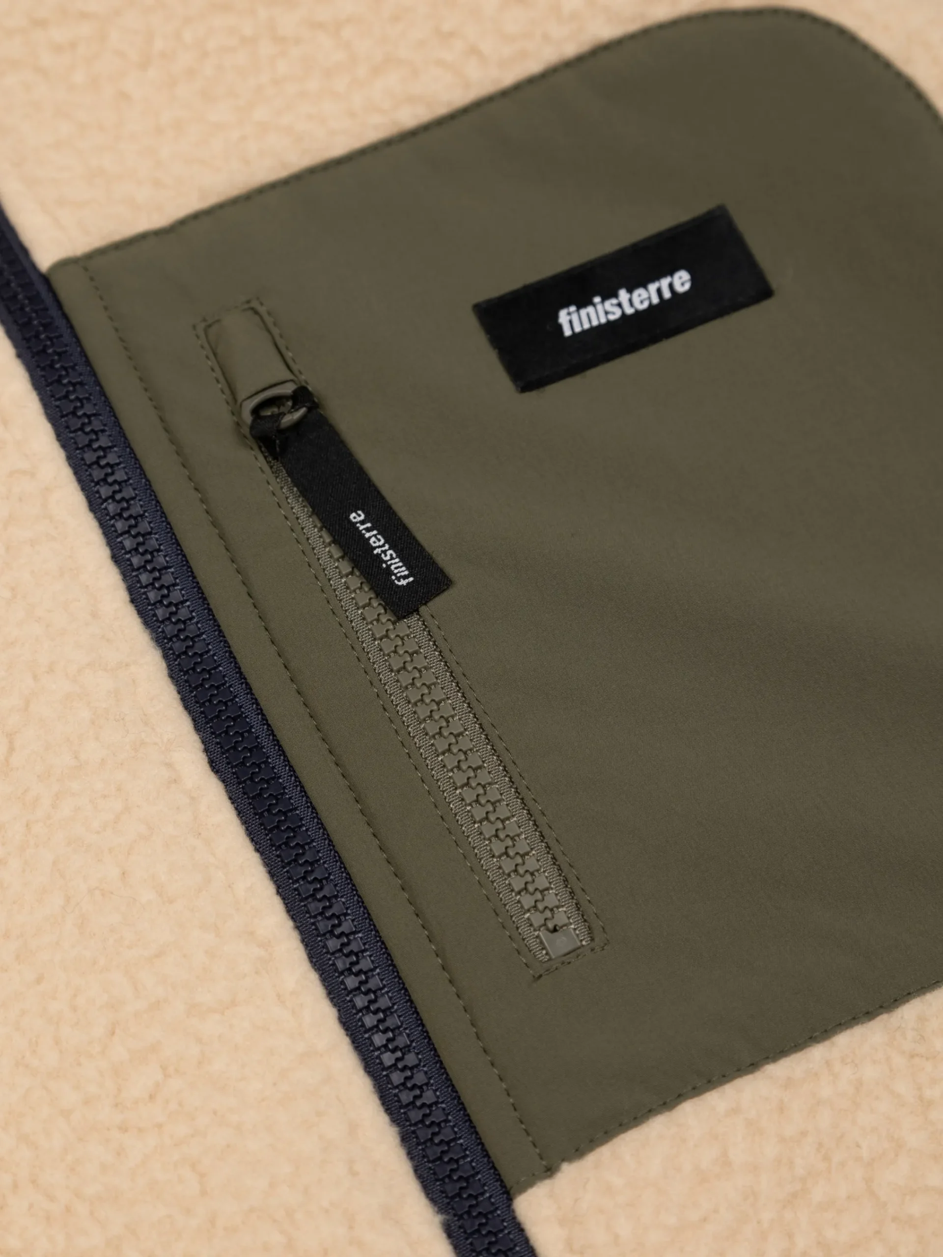 New Finisterre Men's Bolster Full Zip Fleece Oatmeal/Navy