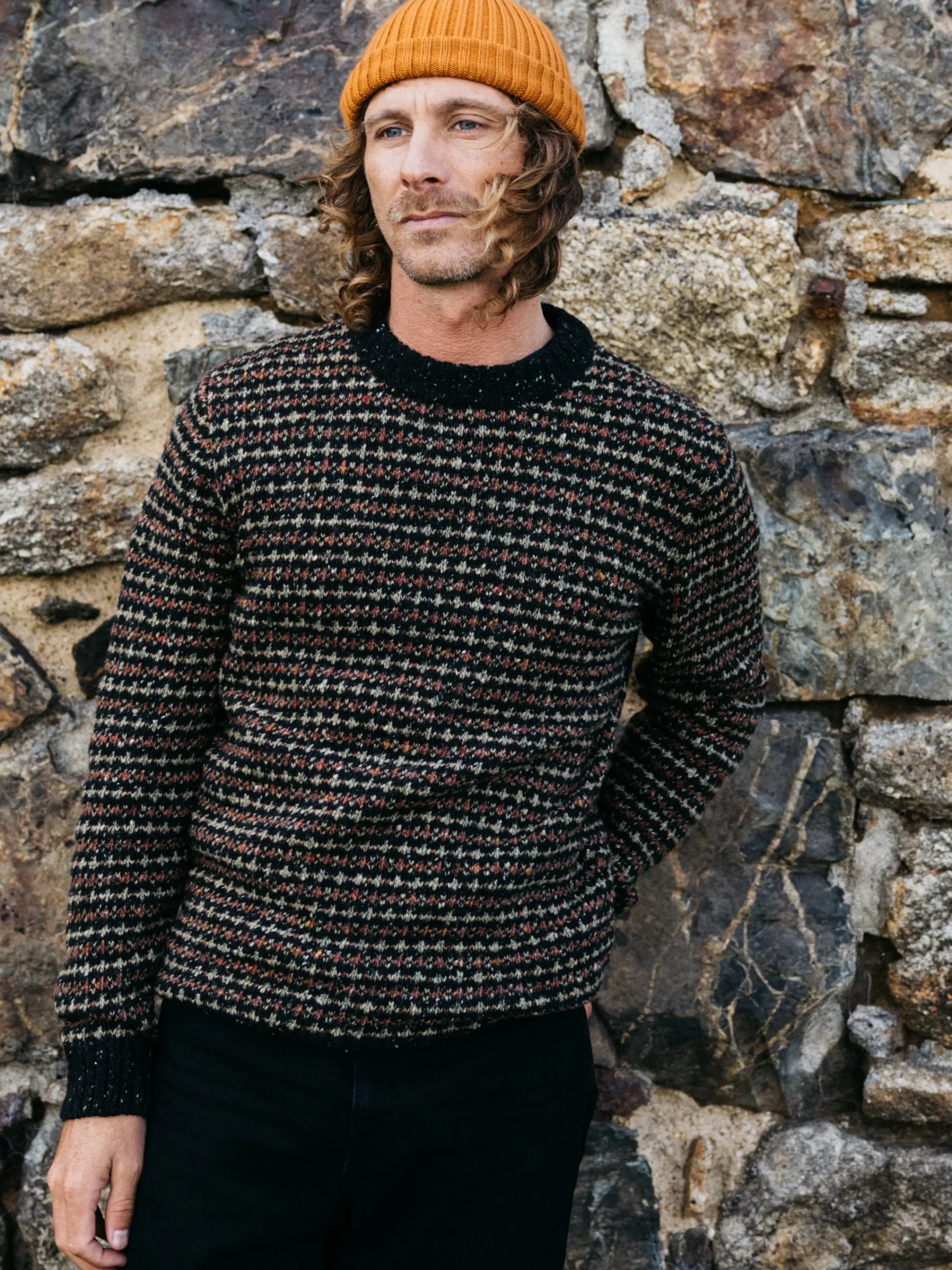 New Finisterre Men's Bowers Sweater Black/Rosewood/WillowGreen