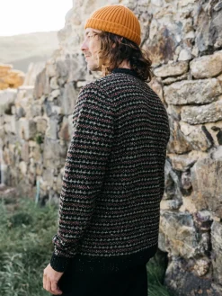New Finisterre Men's Bowers Sweater Black/Rosewood/WillowGreen