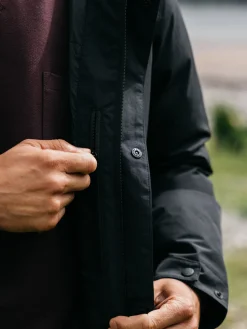 New Finisterre Men's Caelus Waterproof Parka Black