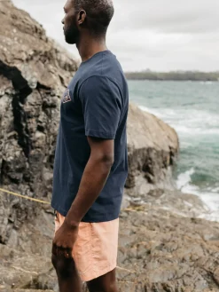 Best Finisterre Men's Diamond Logo T-Shirt Navy