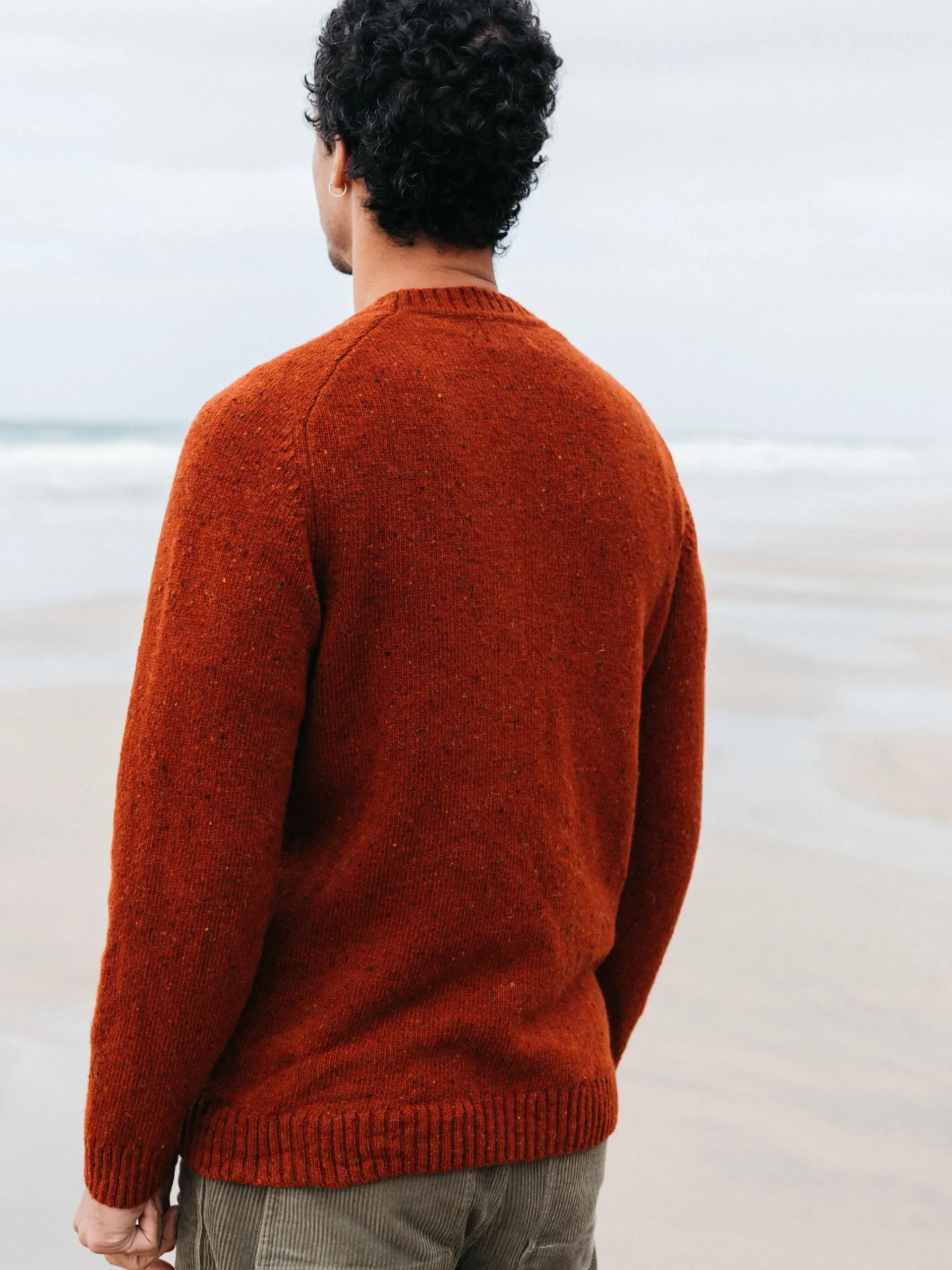 Hot Finisterre Men's Furlong Crew Sweater Sable