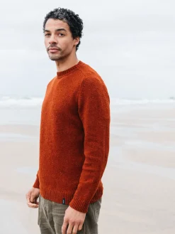 Hot Finisterre Men's Furlong Crew Sweater Sable