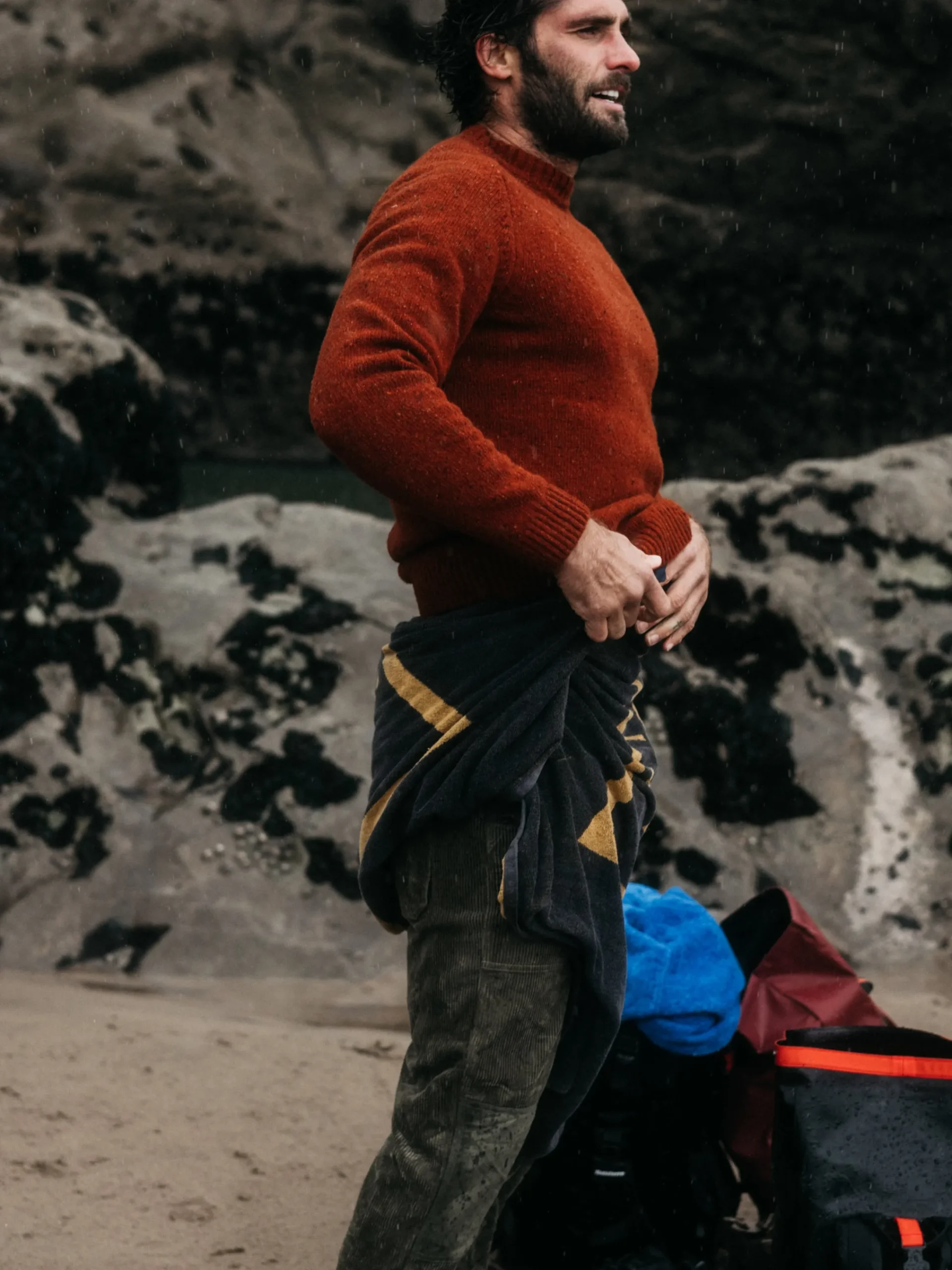 Hot Finisterre Men's Furlong Crew Sweater Sable