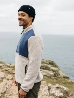 Discount Finisterre Men's Hegen 1/4 Zip Wool Fleece CoastalFjord/Oatmeal