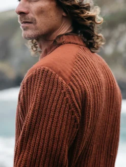 Fashion Finisterre Men's Needus Patched Crew Knit Sweater DarkRosewood