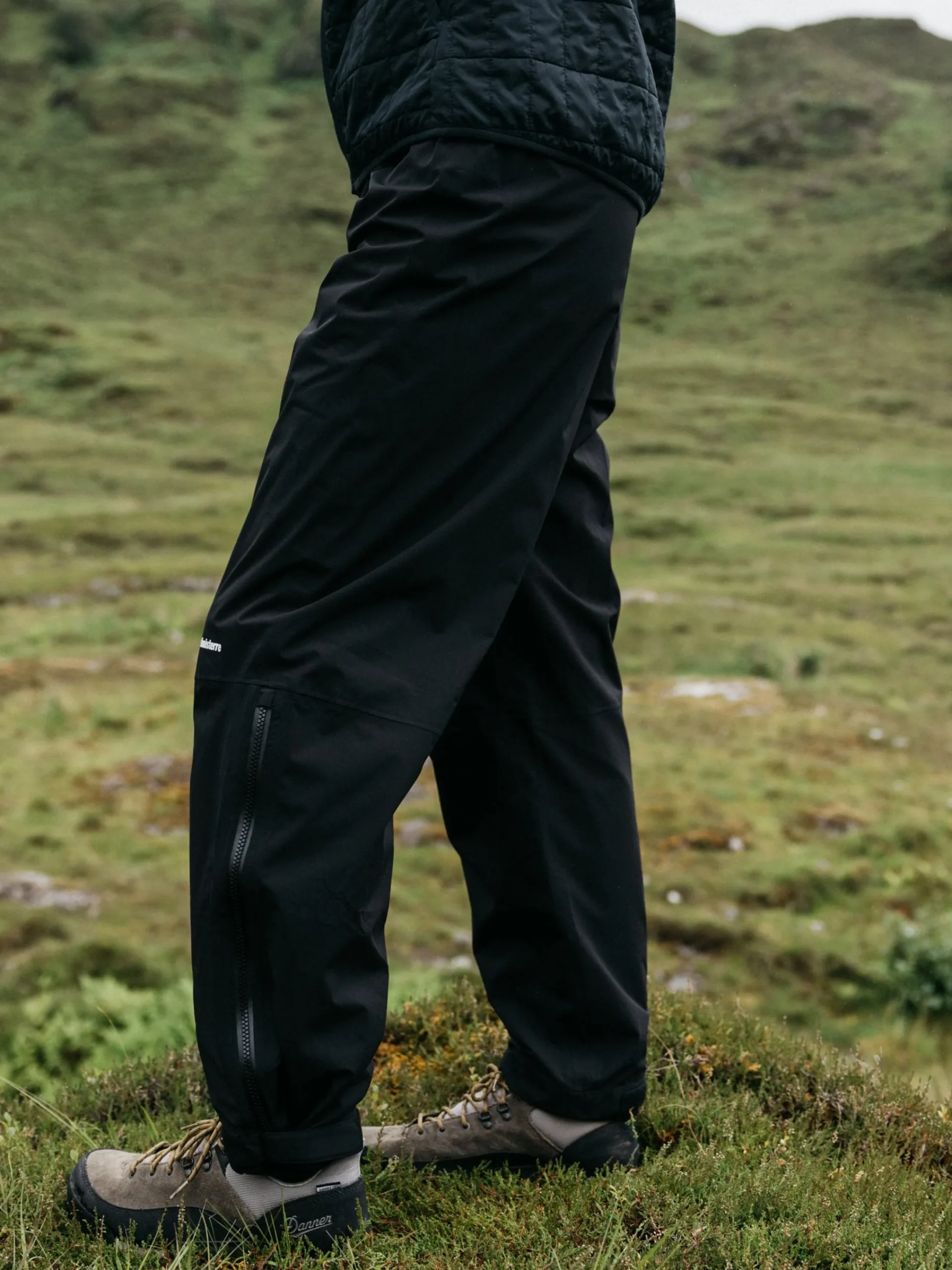 Store Finisterre Men's Rainbird Waterproof Pants Black