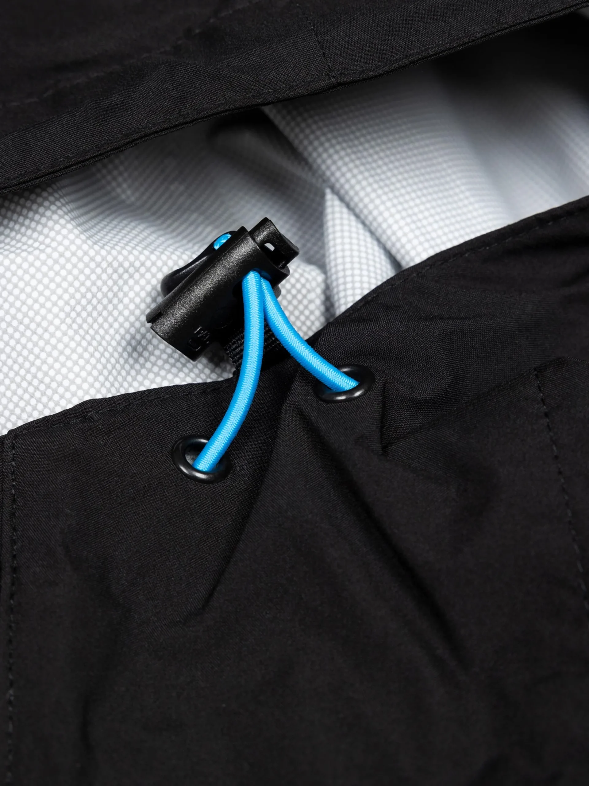 Fashion Finisterre Men's Rainbird Waterproof Jacket Black