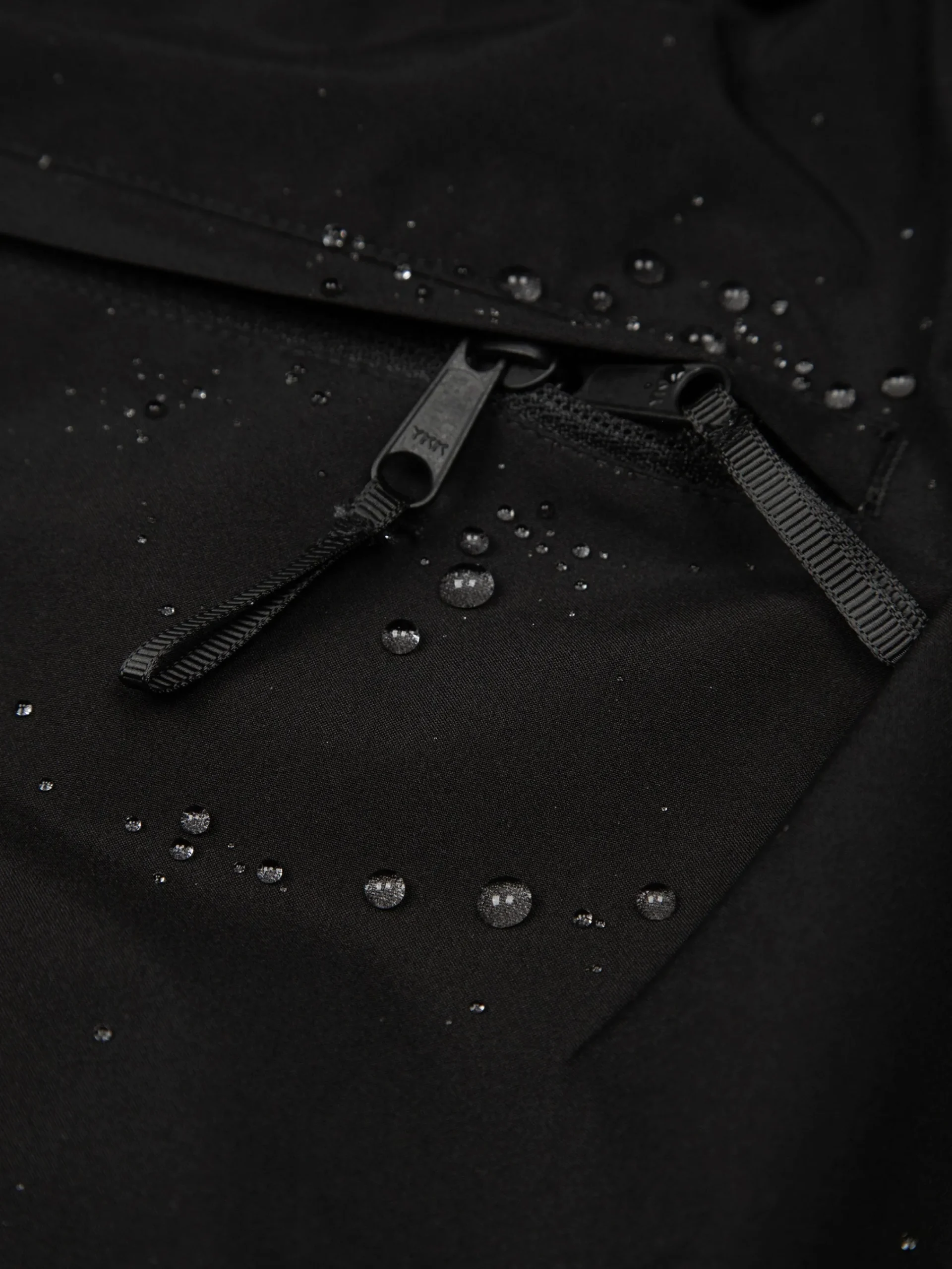 Store Finisterre Men's Rainbird Waterproof Pants Black