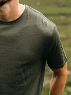 Clearance Finisterre Men's Seeker Merino T-Shirt Olive