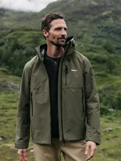 Fashion Finisterre Men's Stormbird Waterproof Jacket Olive