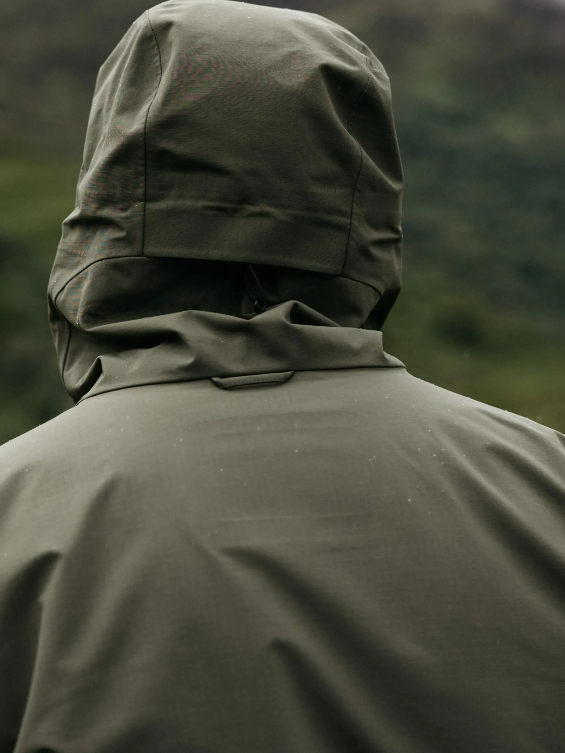 Fashion Finisterre Men's Stormbird Waterproof Jacket Olive