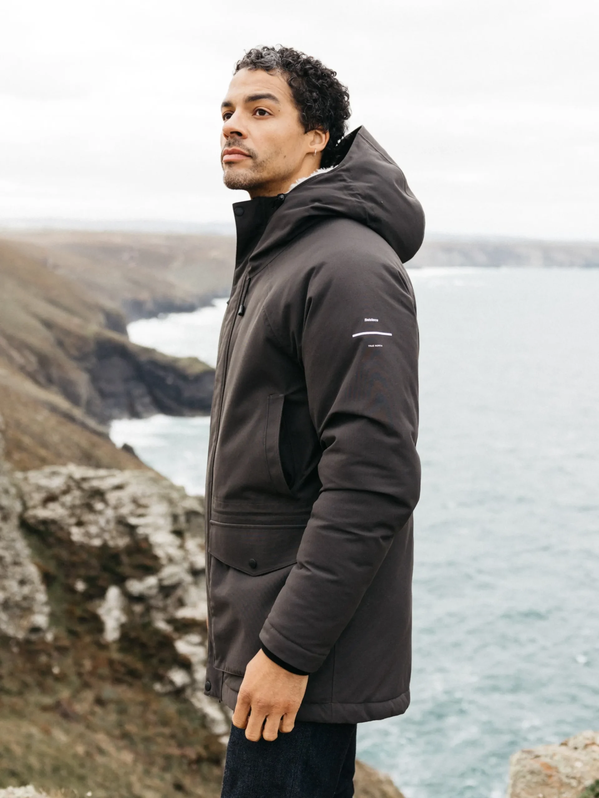 Outlet Finisterre Men's Vellus Parka Jacket Raven