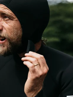 Fashion Finisterre Nieuwland 2mm Yulex® Cap Black