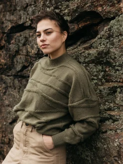 Best Finisterre Women's Arkose Knit Sweater WillowGreen