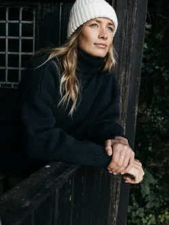 Store Finisterre Women's Eyre Roll Neck Knit Sweater Navy