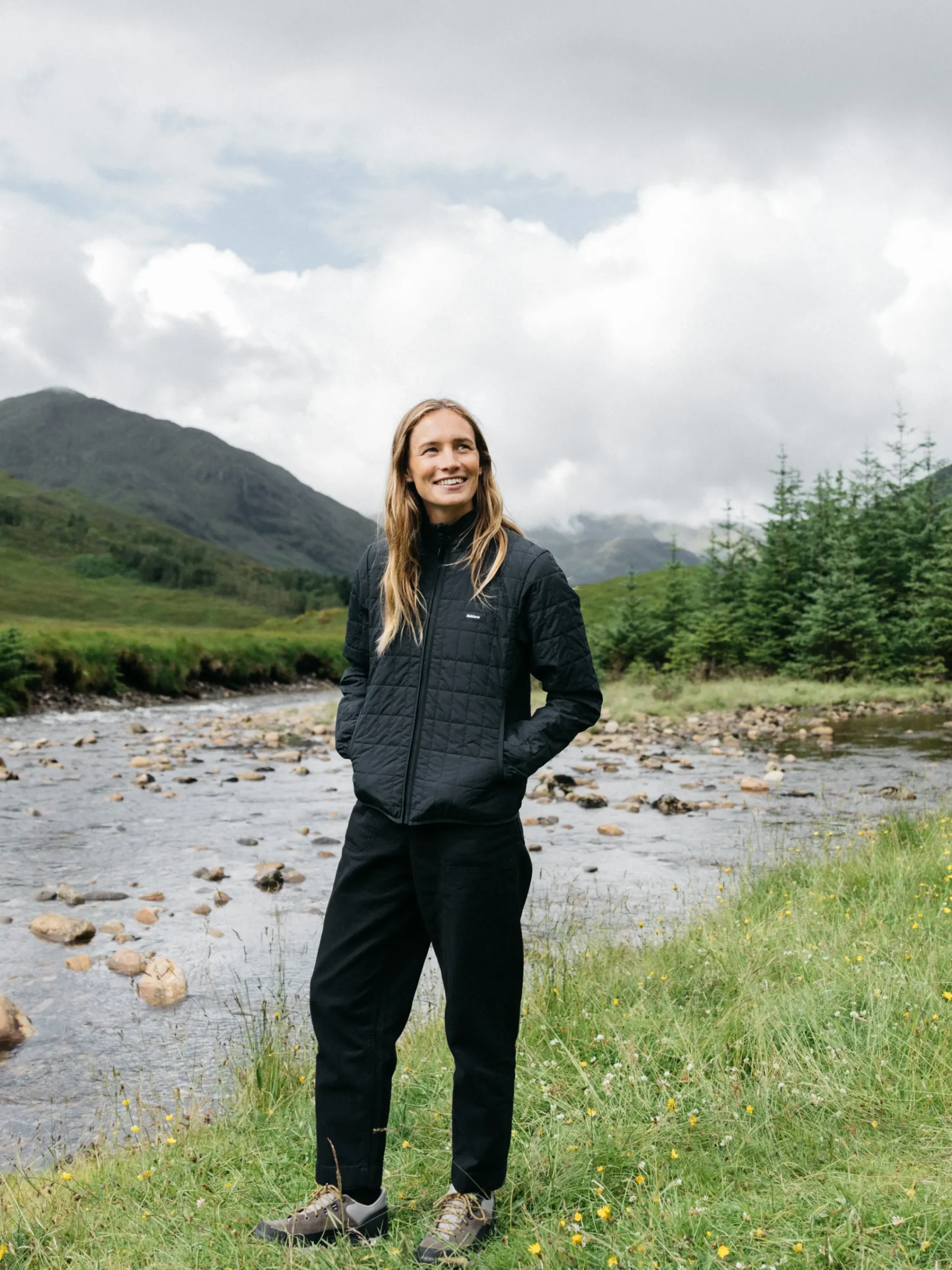 Store Finisterre Women's Firecrest Jacket Black
