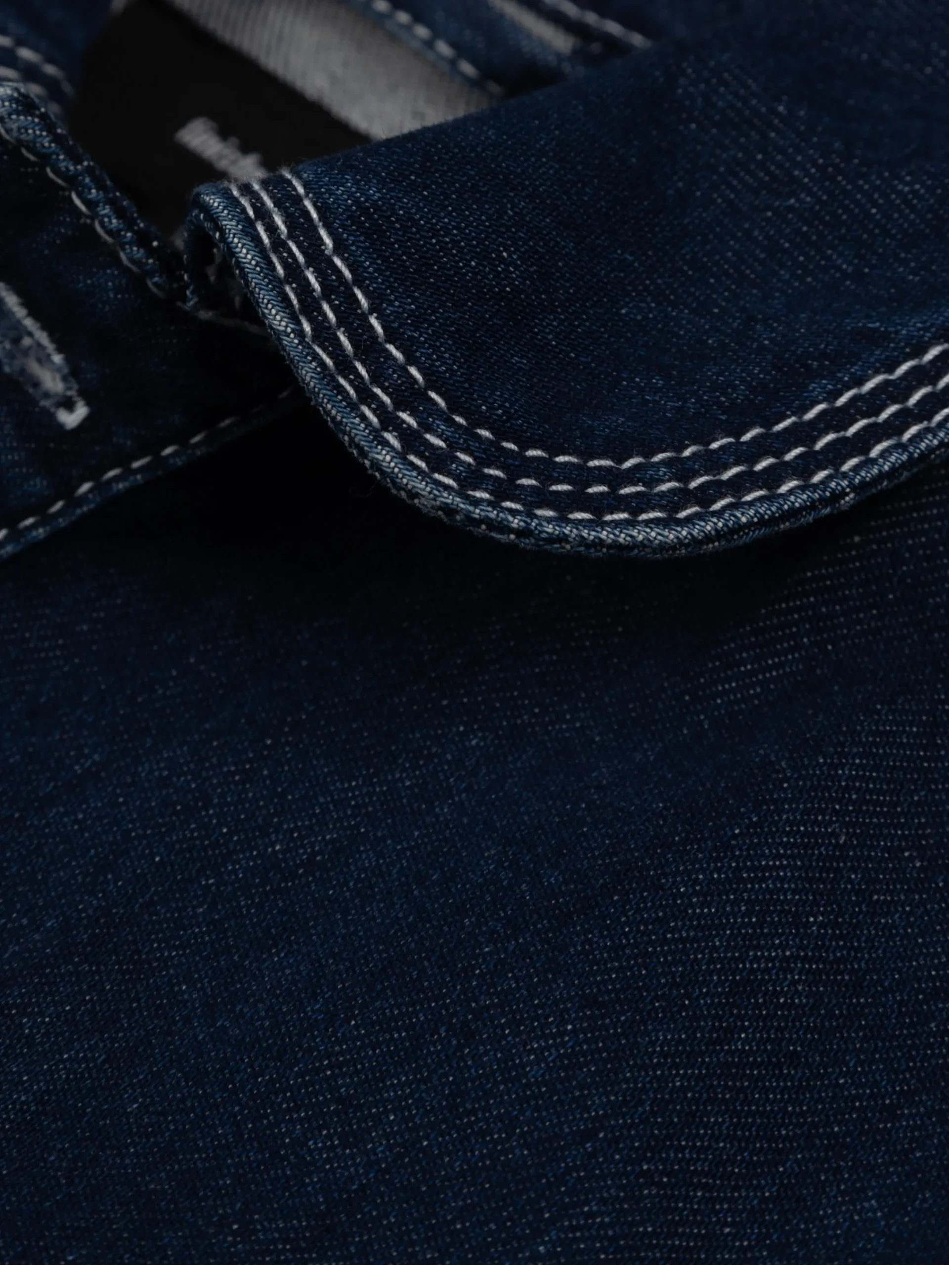 Clearance Finisterre Women's Gwavas Overshirt Denim