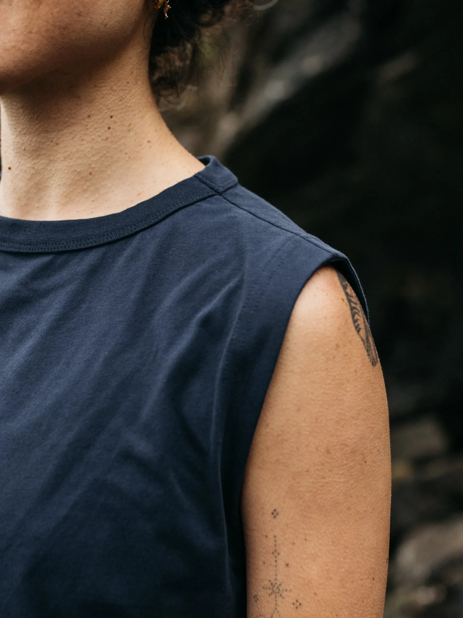 Best Sale Finisterre Women's Meskel Vest Navy