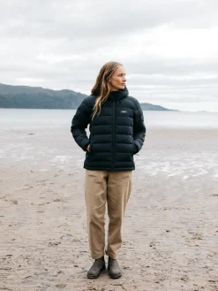 Best Sale Finisterre Women's Nebulas Insulated Jacket Black