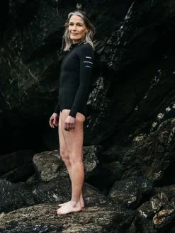 Cheap Finisterre Women's Nieuwland 2mm Yulex® Long Sleeve Swimsuit Black