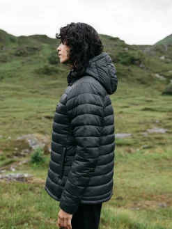 Fashion Finisterre Women's Nimbus Hooded Jacket Black