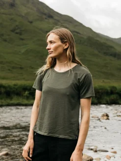 New Finisterre Women's Seeker Merino Scoop Neck T-Shirt Olive