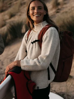 Fashion Finisterre Women's Stornoway Cable Yoke Sweater Oatmeal