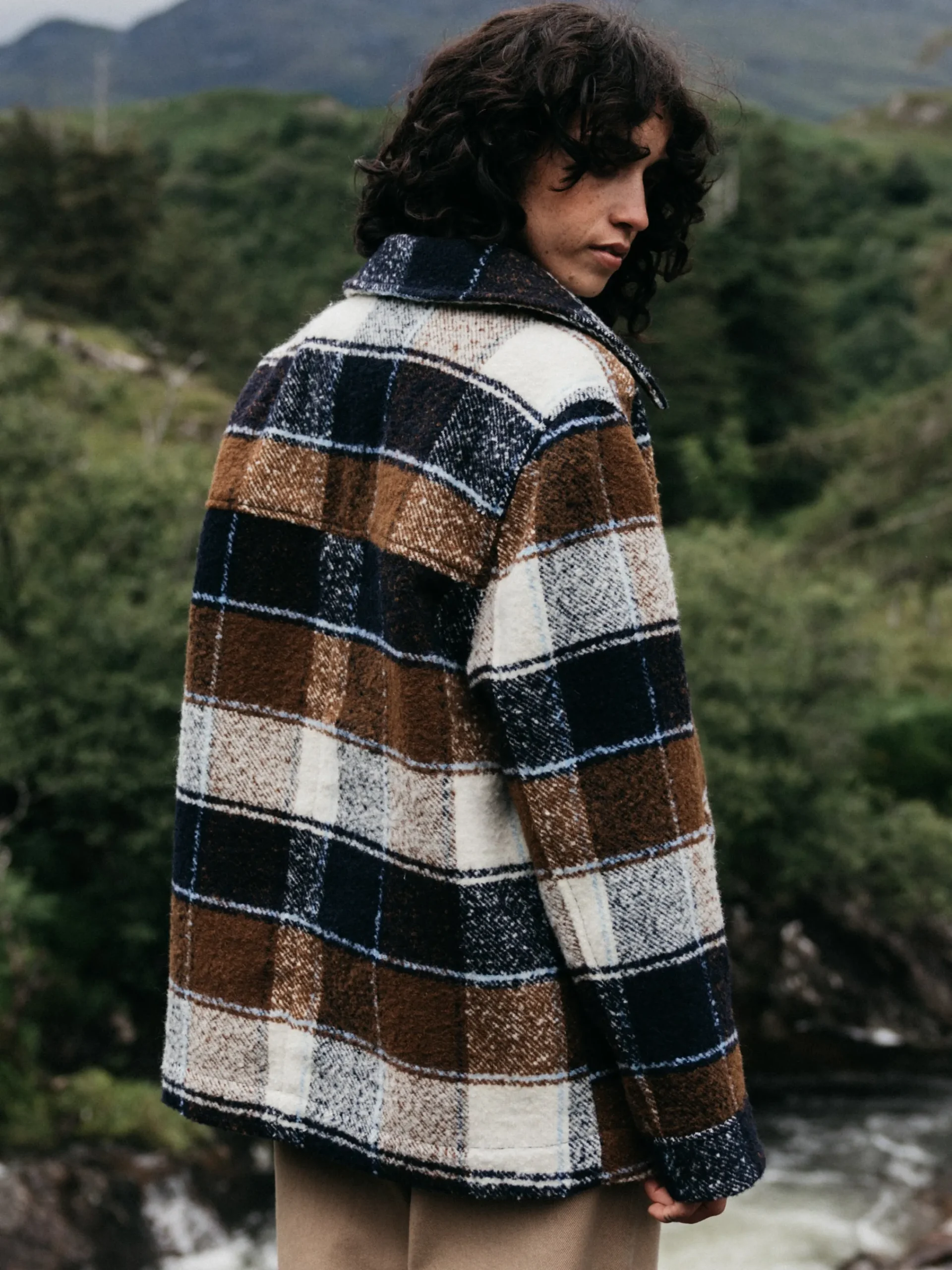 Store Finisterre Women's Stowe Blanket Jacket EcruMultiCheck