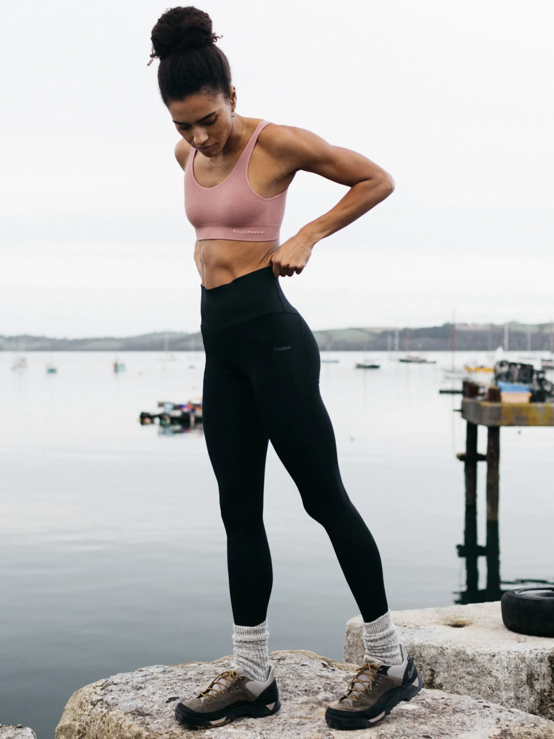Shop Finisterre Women's Zennor Adventure Legging Black