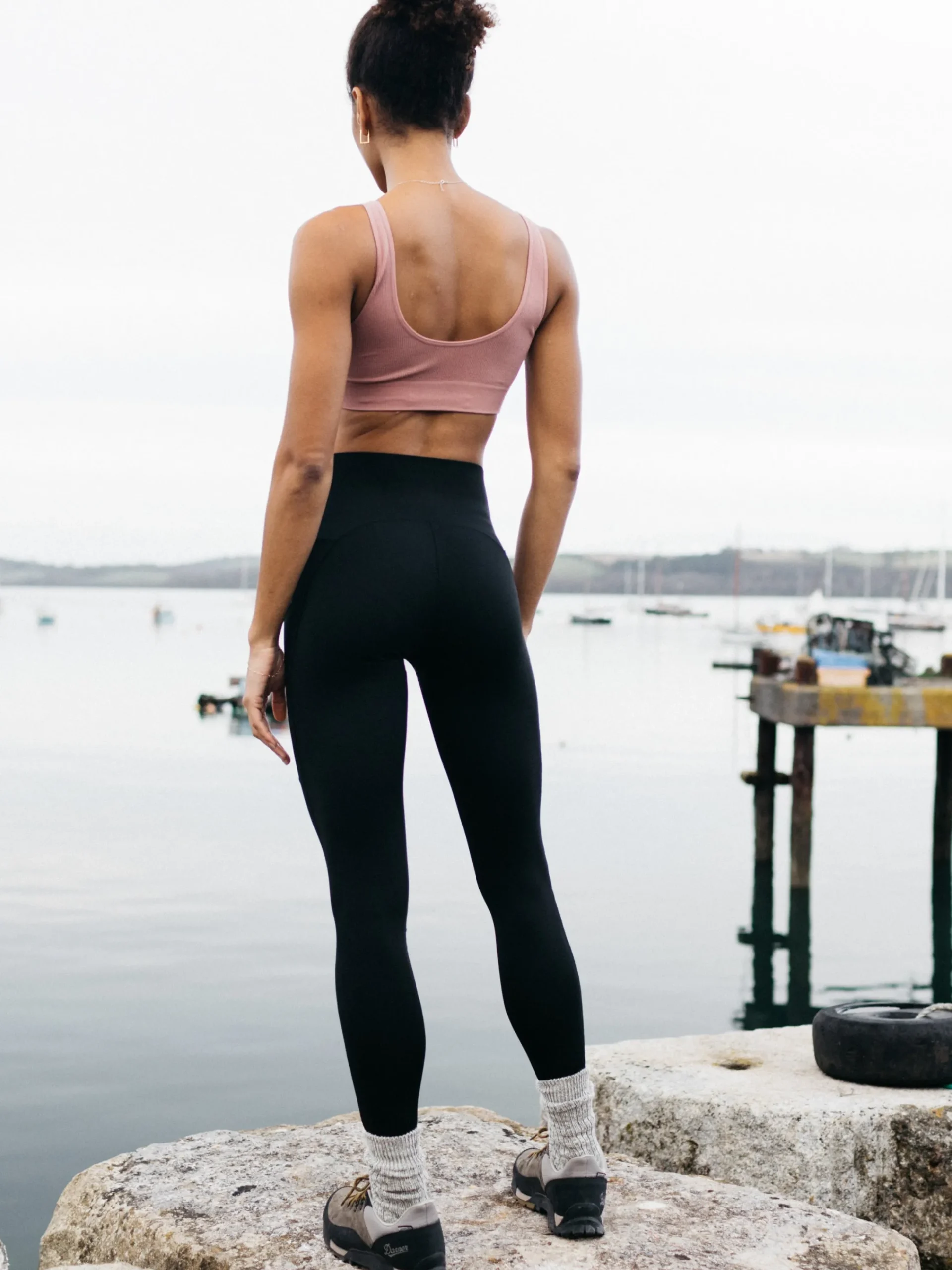 Shop Finisterre Women's Zennor Adventure Legging Black